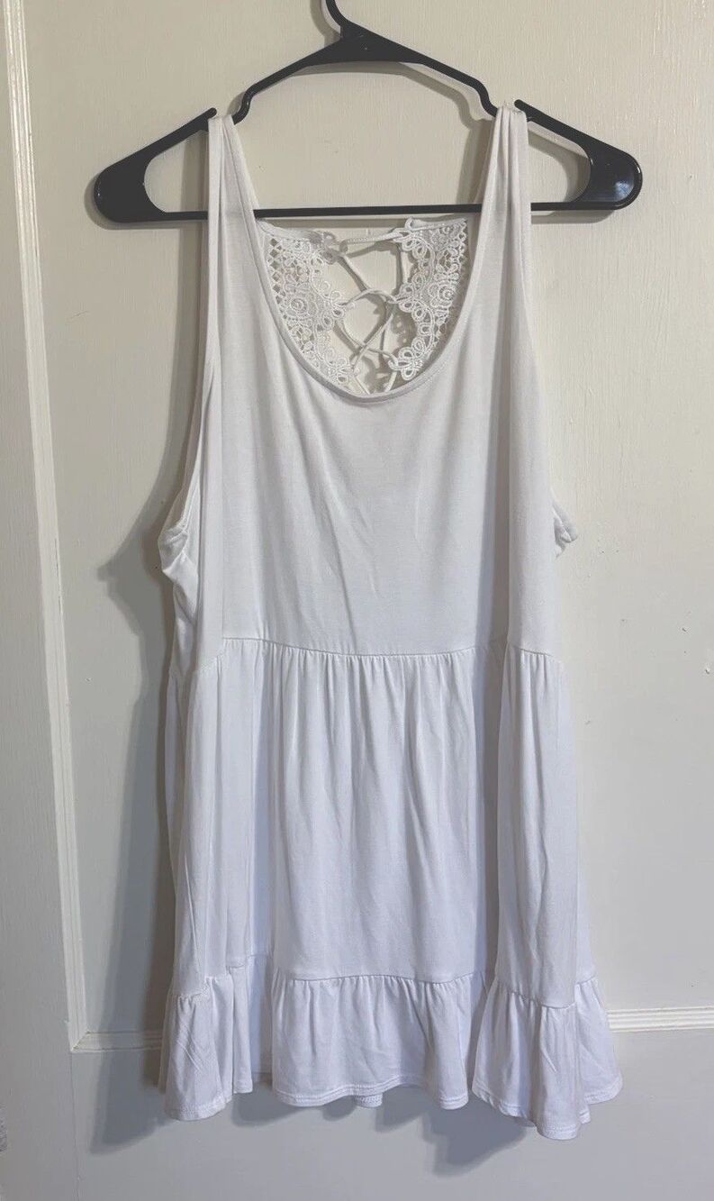 Torrid Size 2 White Babydoll Tank Lace Up Back Swing Top Plus Size 2X